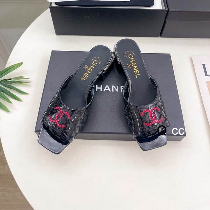 Chanel Women's Slippers 150